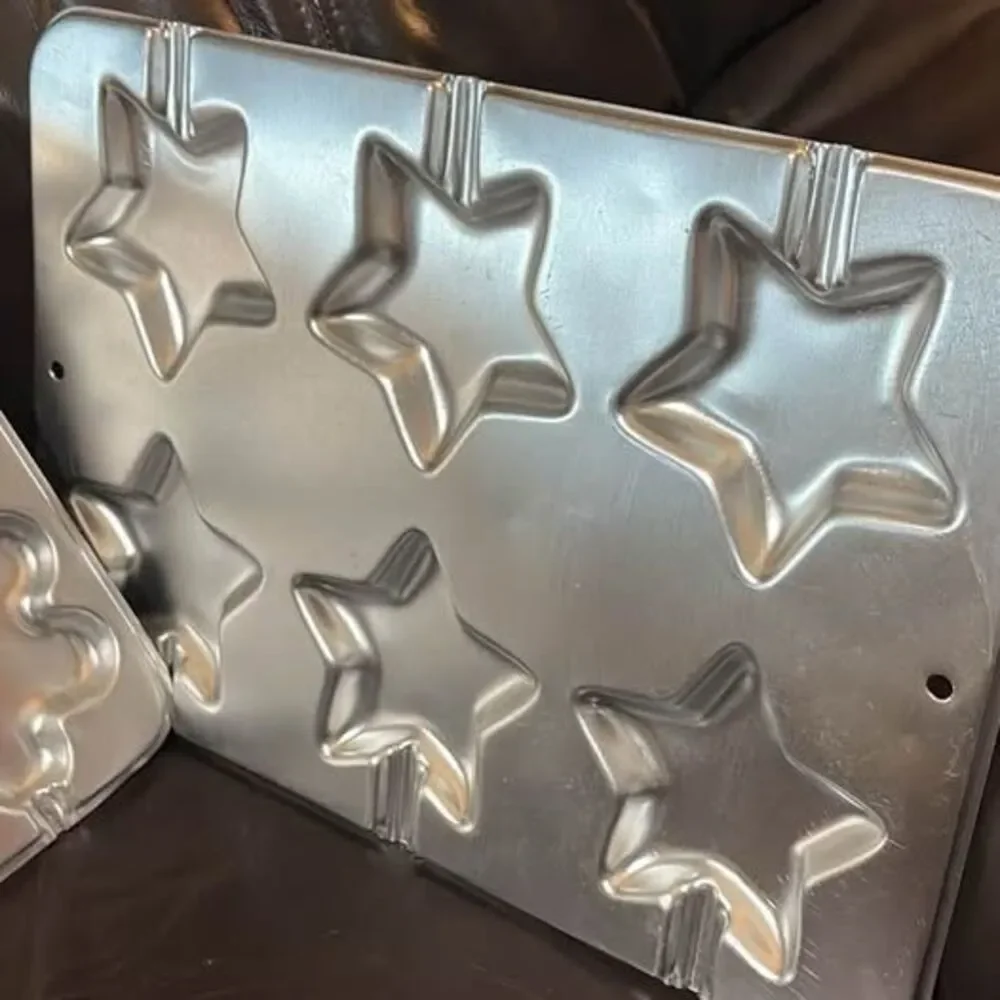Wilton Star and Snowflake candy pops pans
